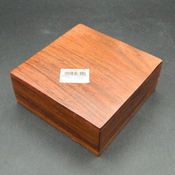 Handmade Wood Decorative Trinket Box with Brass Accents 4"Sq, made in India - Picture 3 of 5